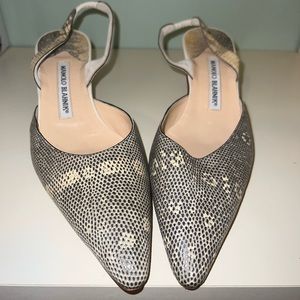 MANOLO BLAHNIK snake heels kitten heels